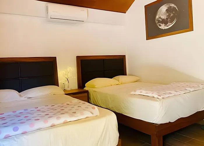 Casa Palmas Playa La Saladita Zihuatanejo