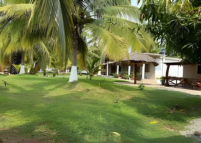 Resort Casa Palmas Playa La Saladita *