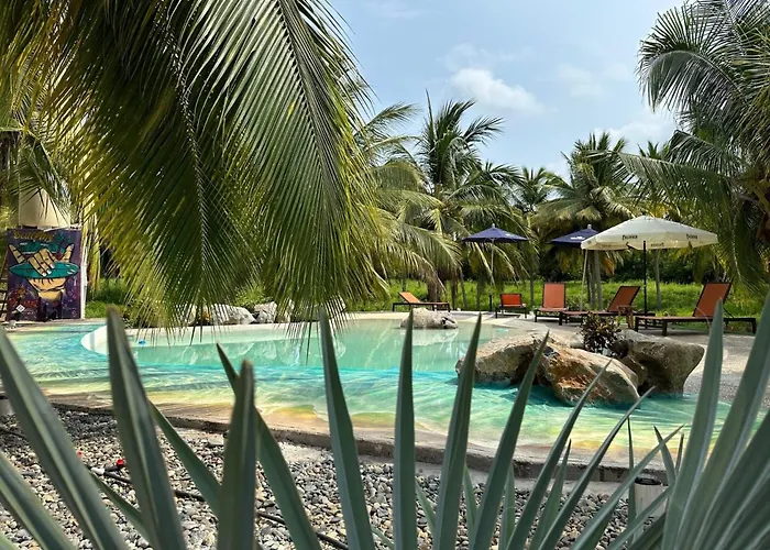 Casa Palmas Playa La Saladita Resort *